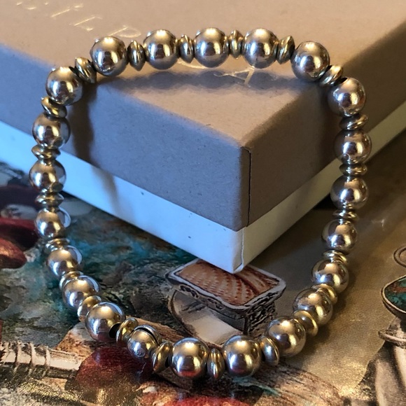 Rare Silpada Sterling Silver and Gold Plated Bead Stretch Bracelet B0778 - Picture 5 of 14